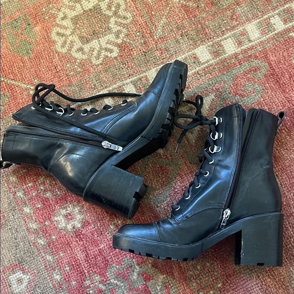 Marc Fisher, Black Lace-Up Boots, size 7 - Picture 4 of 9